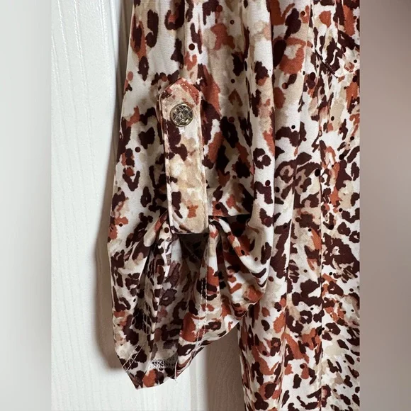 Stylish Leopard Print Women's Blouse - Picture 2 of 6